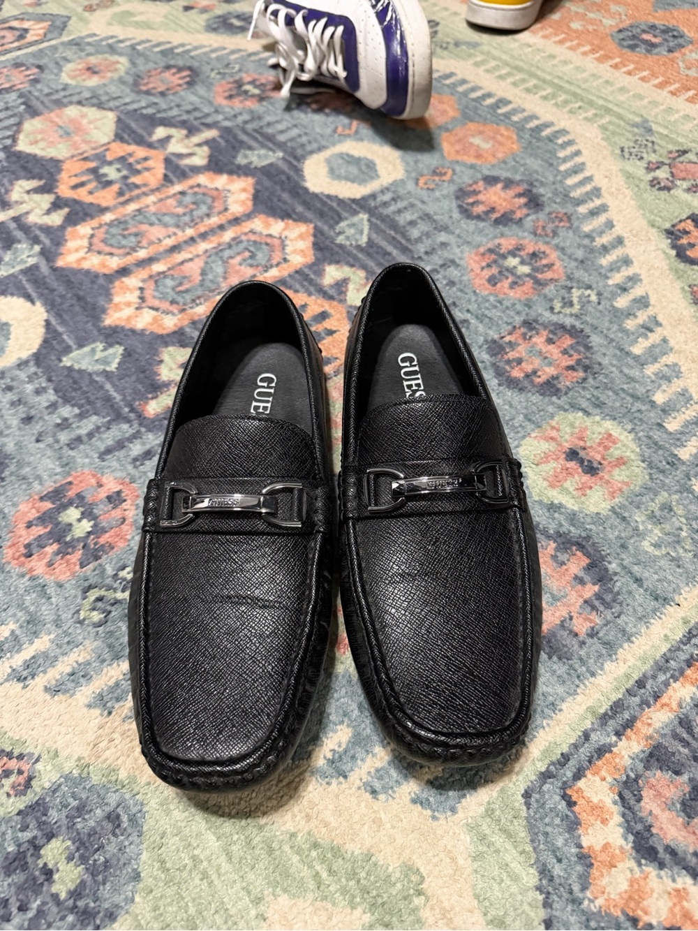 GUESS Black Men’s Textured Leather Bit Loafers